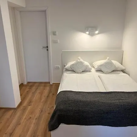 Cozy With Sea View Apartma Koper